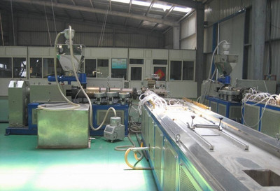 塑料加工機(jī)械行業(yè)轉(zhuǎn)型晉級(jí)時(shí)機(jī)悄然而至